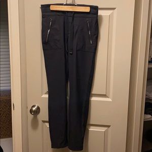 Athleta Trekkie Hybrid pants